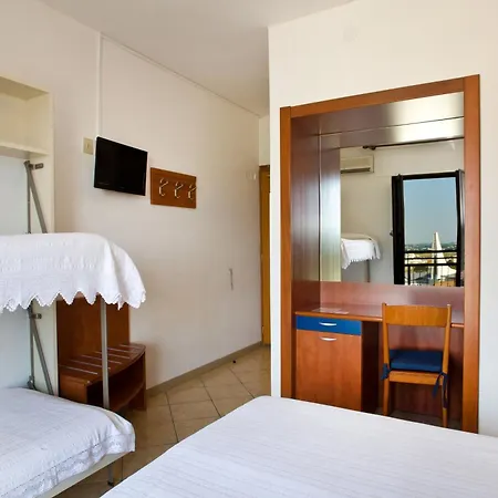 Hotel Frank 3*