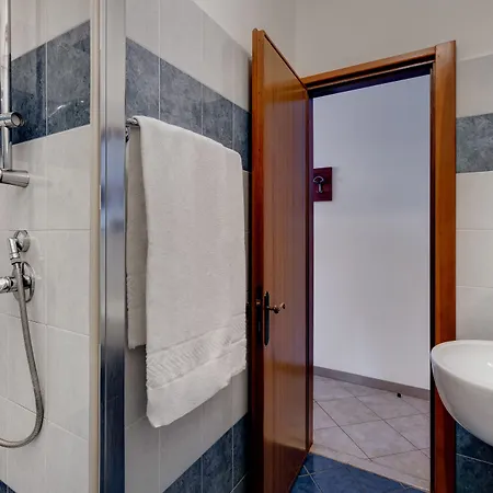 Hotel Frank 3*