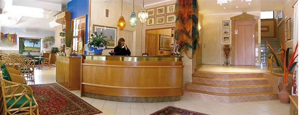 Frank Hotel