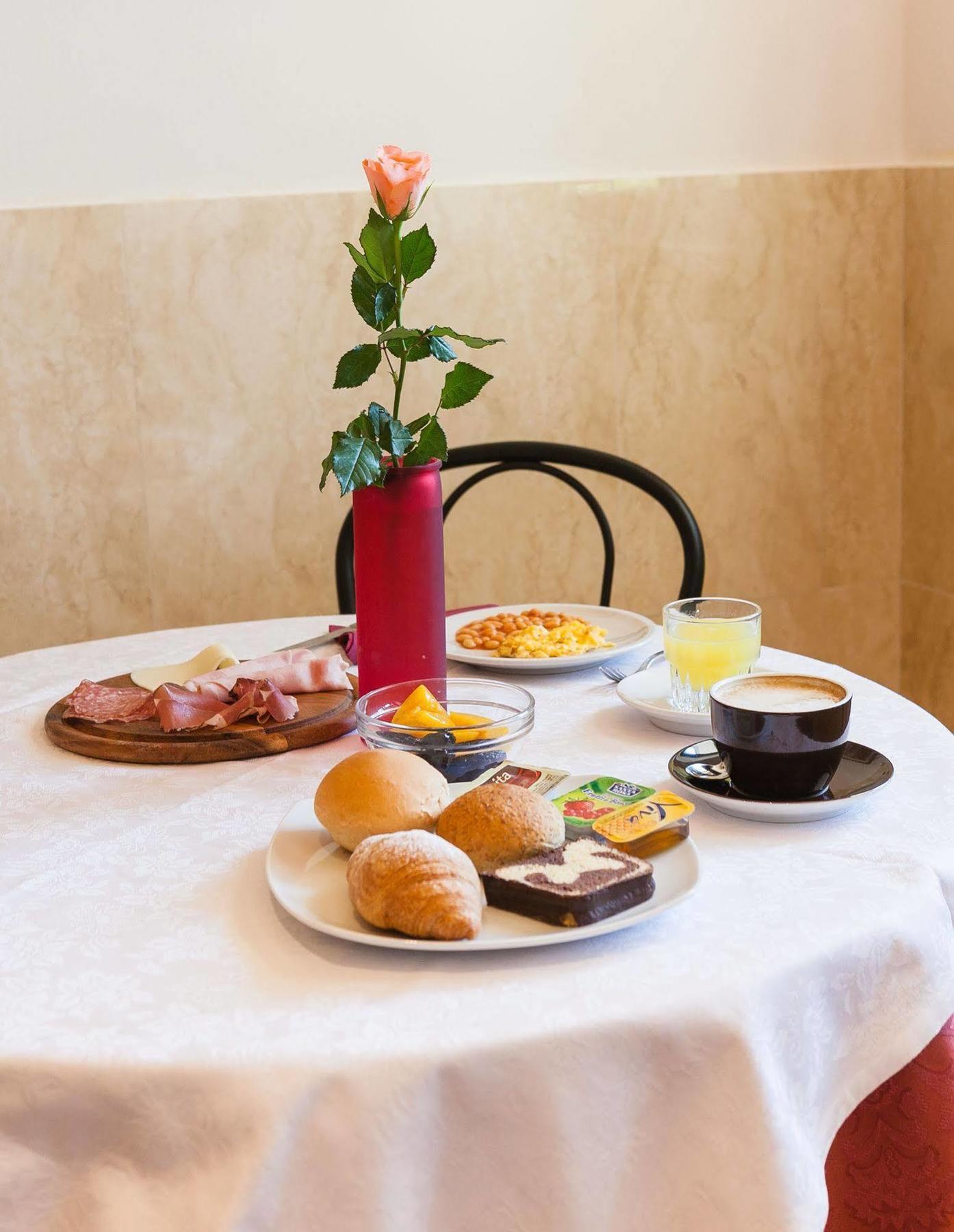 Frank Hotel 3*