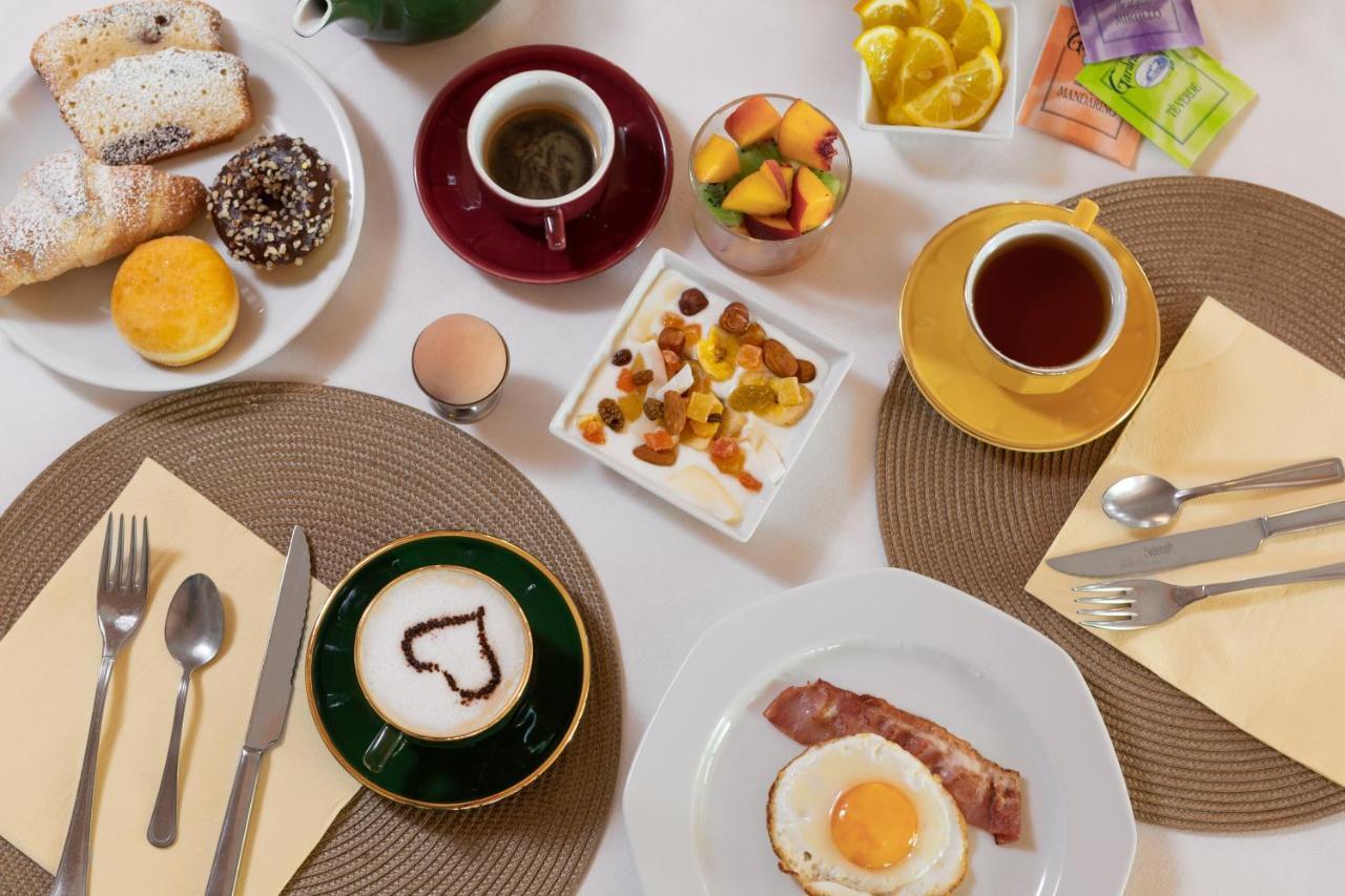 Hotel Frank 3*
